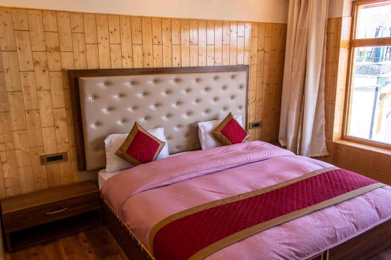 Laksdup Guest House Leh Extérieur photo