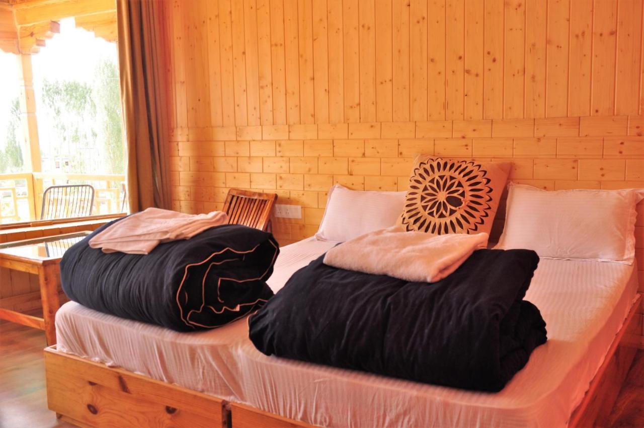 Laksdup Guest House Leh Extérieur photo
